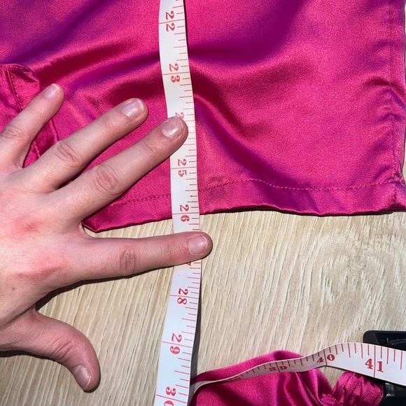 Satin Hot Pink Pajama Bridesmaid set short sleeve top and shorts Medium - Picture 11 of 12